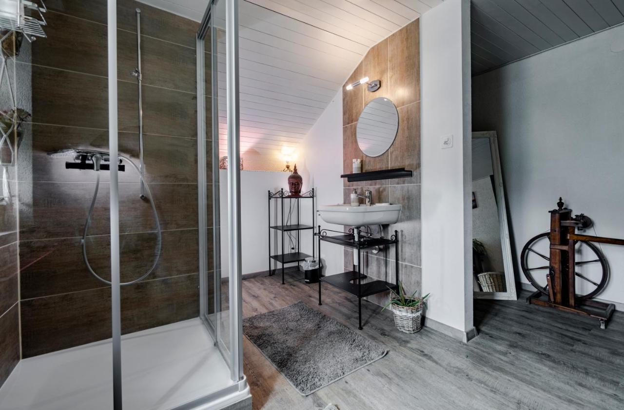 B&B Restaurant Le Pernollet Evionnaz Екстер'єр фото