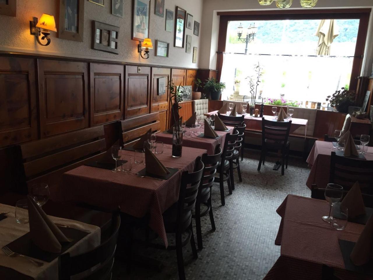 B&B Restaurant Le Pernollet Evionnaz Екстер'єр фото